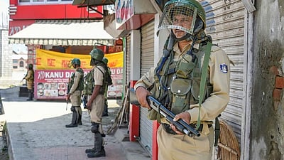 சட்டப்பிரிவு 370 நீக்கப்பட்டு 5 ஆண்டுகள் நிறைவு: ஜம்மு-காஷ்மீரில் பலத்த பாதுகாப்பு!